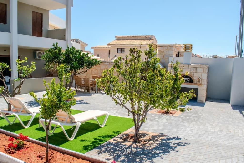 Md Residence Near The Beach W Bbq And Private Parking Hersonissos (Crete) Exterior foto
