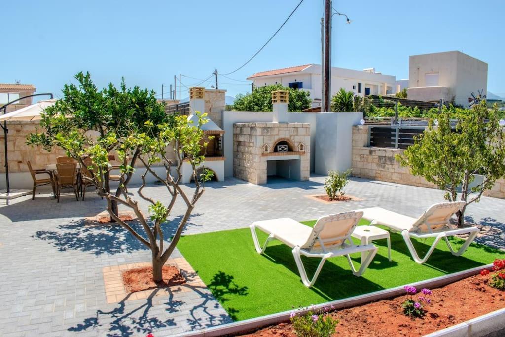 Md Residence Near The Beach W Bbq And Private Parking Hersonissos (Crete) Exterior foto